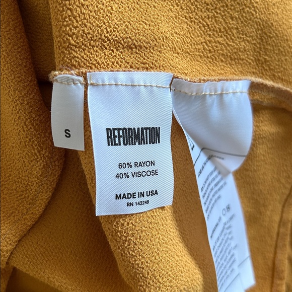 Reformation Button Down Top - Picture 5 of 5